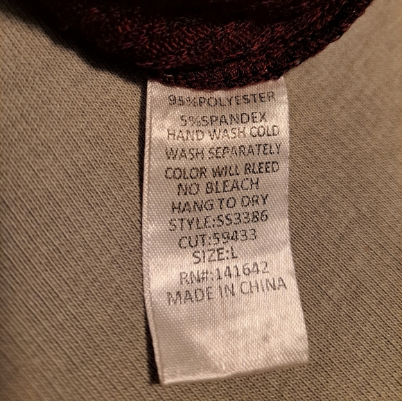 She & Sky Burgundy V Neck Faux Wrap Style Sweater Size Large - Picture 6 of 6